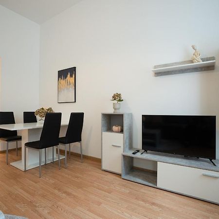Apartment In The Central Area. 5 Minute'S Walk To The Danube. Wien Ngoại thất bức ảnh